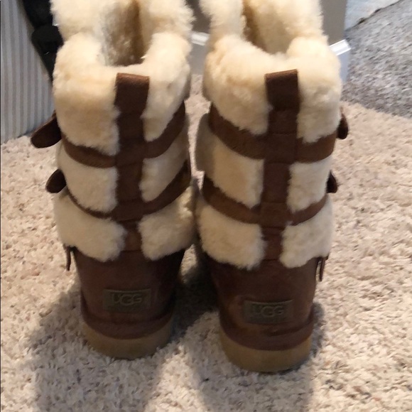 UGG tan women’s fur lined boots - final sale - Picture 3 of 13